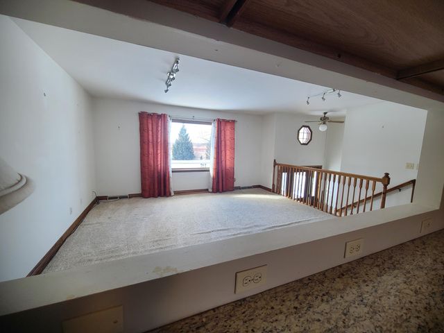 13291 County Rd 700 W, Demotte, IN 46310