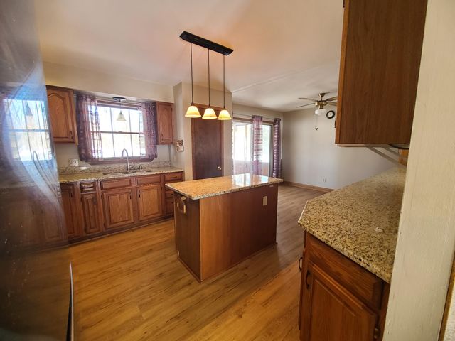 13291 County Rd 700 W, Demotte, IN 46310