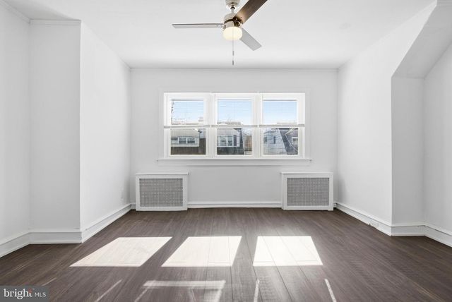 224 PARKER AVE, Upper Darby, PA 19082