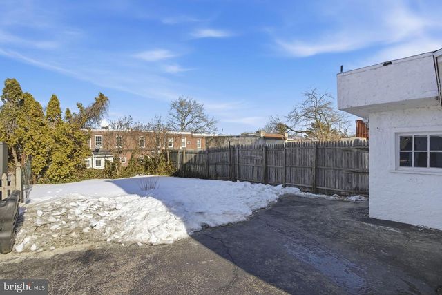 224 PARKER AVE, Upper Darby, PA 19082