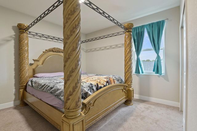 1265 NW Leonardo Circle, Port St Lucie, FL 34986