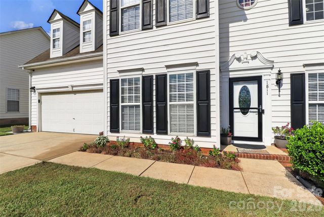 1811 Jeffrey Bryan Drive, Charlotte, NC 28213