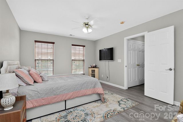 1811 Jeffrey Bryan Drive, Charlotte, NC 28213