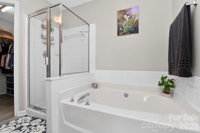 1811 Jeffrey Bryan Drive, Charlotte, NC 28213