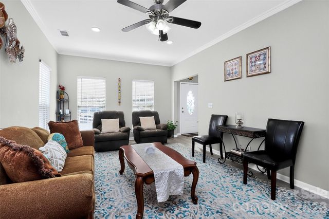 1811 Jeffrey Bryan Drive, Charlotte, NC 28213