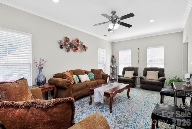 1811 Jeffrey Bryan Drive, Charlotte, NC 28213