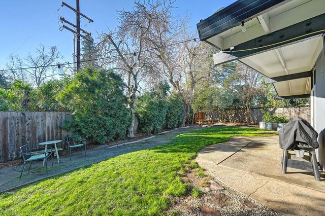 4812 Packard Ct, Carmichael, CA 95608