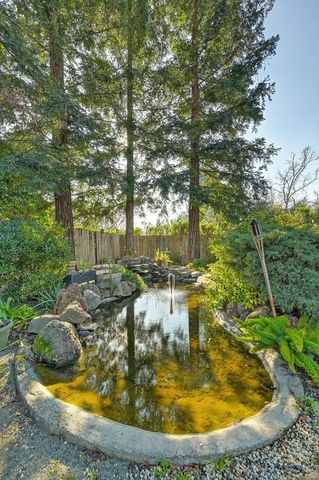 4812 Packard Ct, Carmichael, CA 95608