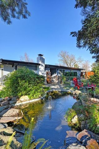 4812 Packard Ct, Carmichael, CA 95608