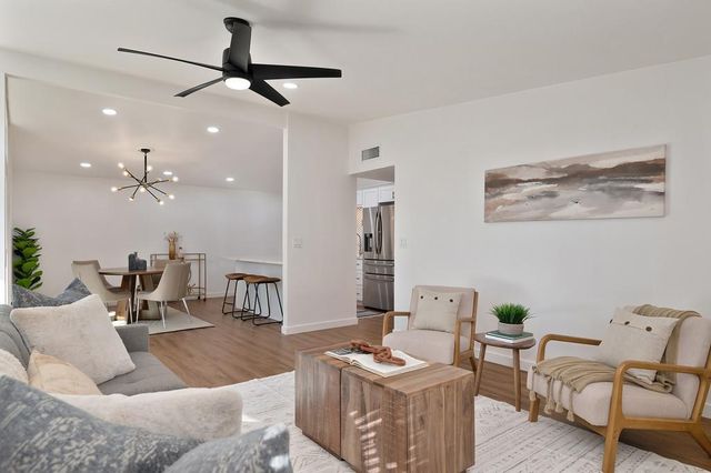 4812 Packard Ct, Carmichael, CA 95608