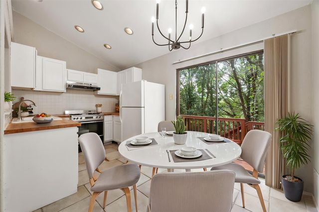 4303 Creek Ledge B-1, Austin, TX 78731