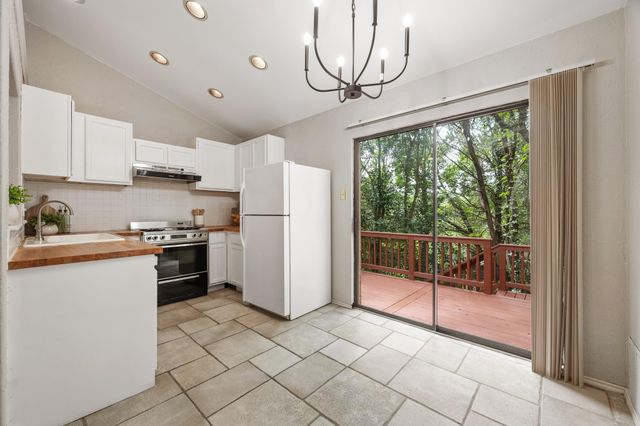 4303 Creek Ledge B-1, Austin, TX 78731