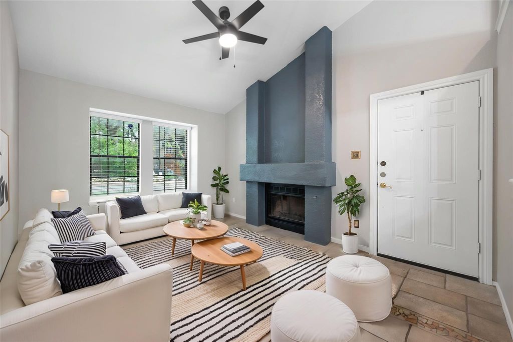 4303 Creek Ledge B-1, Austin, TX 78731