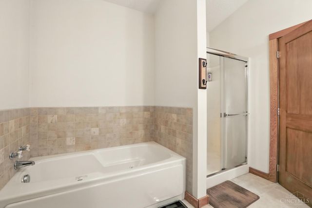 3709 Dry Run Road, South Lebanon, OH 45065