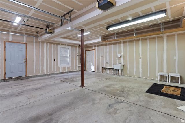 87 E 100 S, Kaysville, UT 84037