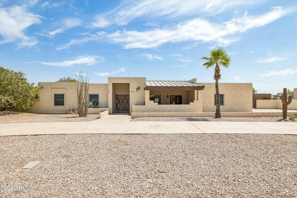 Image 1 of property listing at 8031 E GRAY Road, Scottsdale, AZ 85260