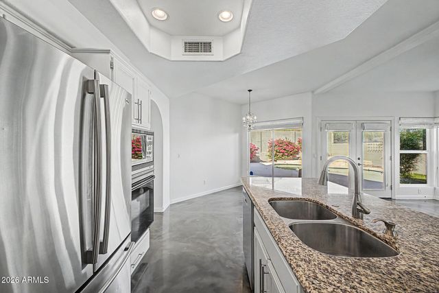 1534 E WINGED FOOT Road, Phoenix, AZ 85022