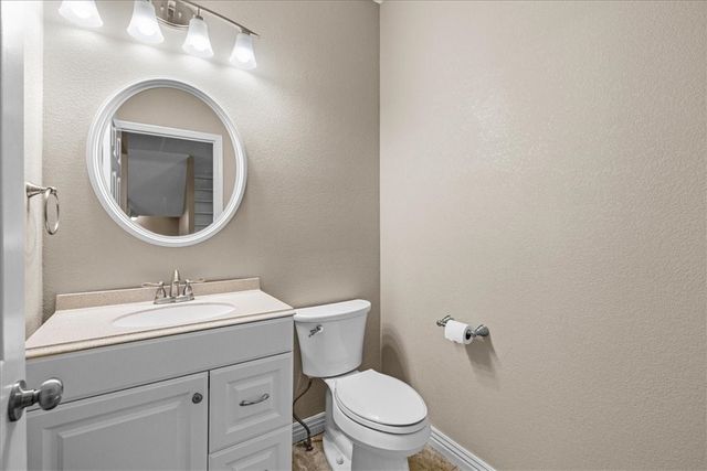 8954 Pikes Peak Road, Rogers, AR 72756