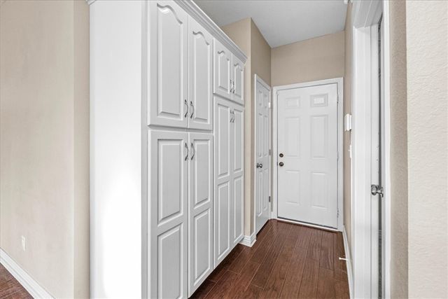 8954 Pikes Peak Road, Rogers, AR 72756