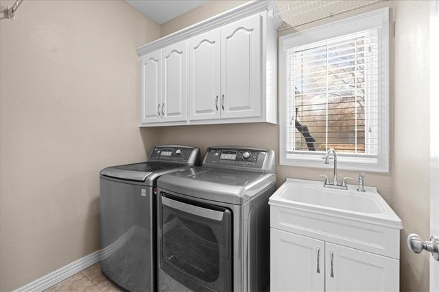 8954 Pikes Peak Road, Rogers, AR 72756