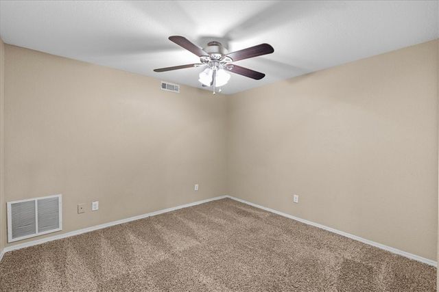 8954 Pikes Peak Road, Rogers, AR 72756