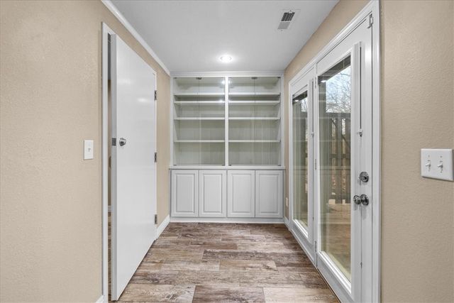 8954 Pikes Peak Road, Rogers, AR 72756