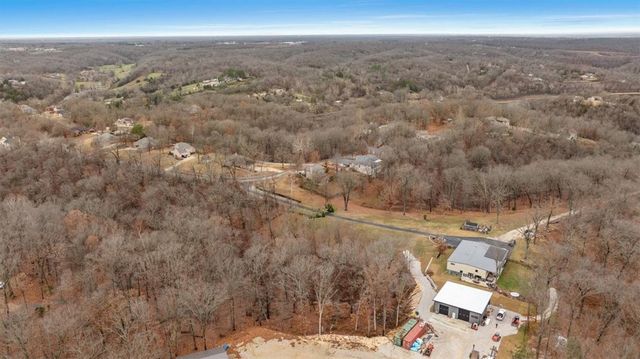 8954 Pikes Peak Road, Rogers, AR 72756