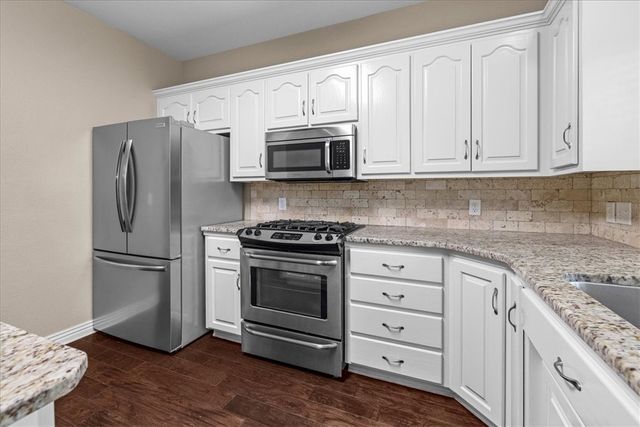 8954 Pikes Peak Road, Rogers, AR 72756