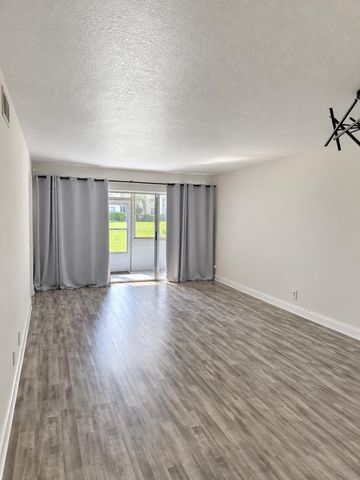 7355 Woodmont Terrace 104, Tamarac, FL 33321