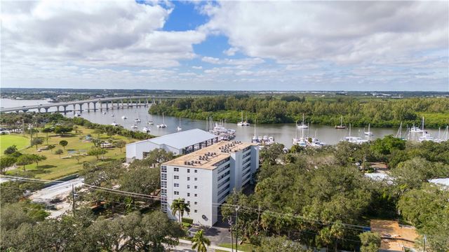 275 Date Palm Road 307, Vero Beach, FL 32963