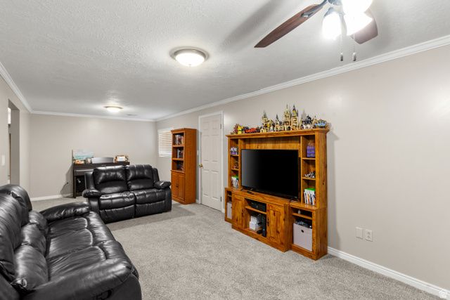 1115 W 550 S, Layton, UT 84041