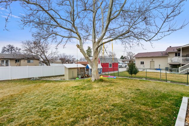 1115 W 550 S, Layton, UT 84041