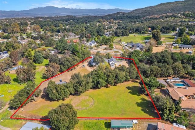 35105 Loma, Lake Elsinore, CA 92530