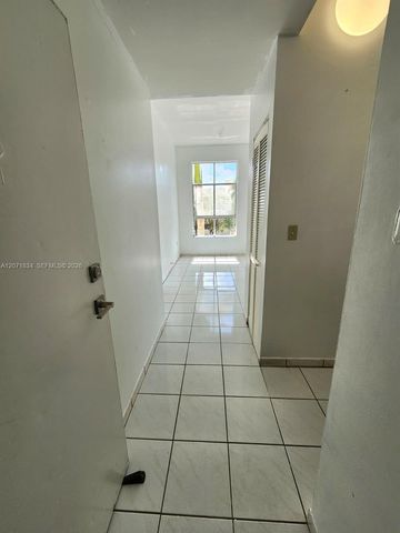 7420 W 20th Avenue 331, Hialeah, FL 33016