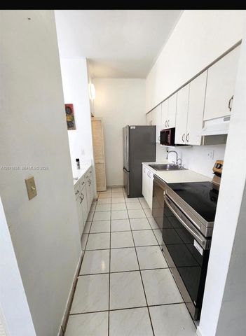 7420 W 20th Avenue 331, Hialeah, FL 33016