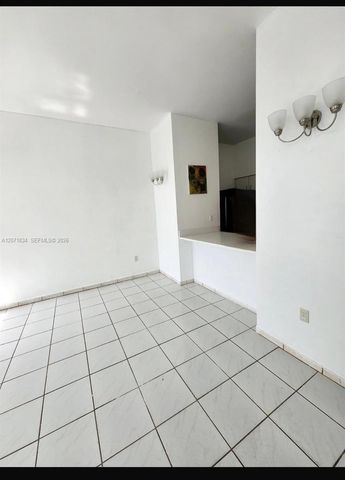 7420 W 20th Avenue 331, Hialeah, FL 33016