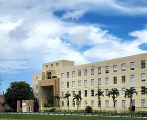 7420 W 20th Avenue 331, Hialeah, FL 33016