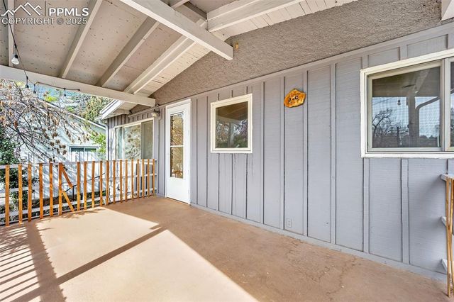 1624 Cheyenne Boulevard, Colorado Springs, CO 80906