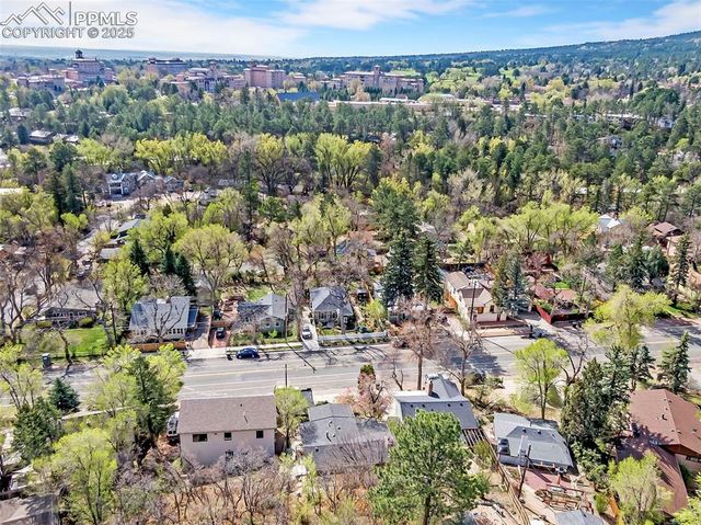 1624 Cheyenne Boulevard, Colorado Springs, CO 80906