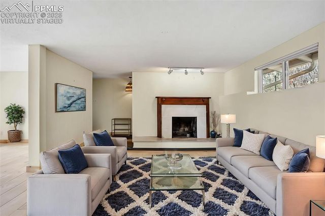 1624 Cheyenne Boulevard, Colorado Springs, CO 80906