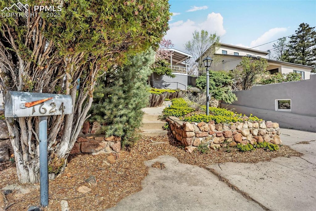 1624 Cheyenne Boulevard, Colorado Springs, CO 80906 — photo 4