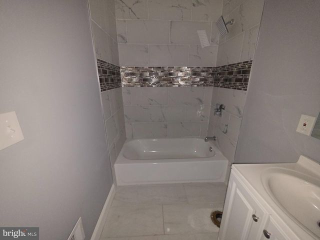 1227 E LANVALE ST, Baltimore, MD 21202