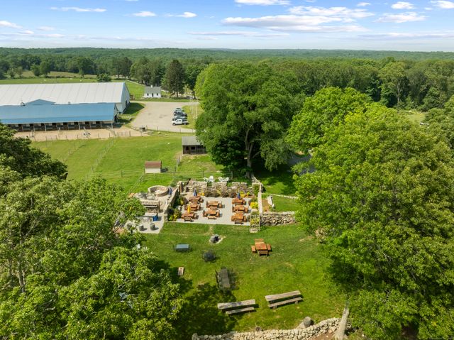 1189 Pequot Trail, Stonington, CT 06378