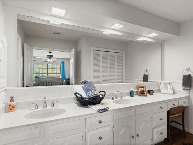 156 Glenrose, Hawkins, TX 75765