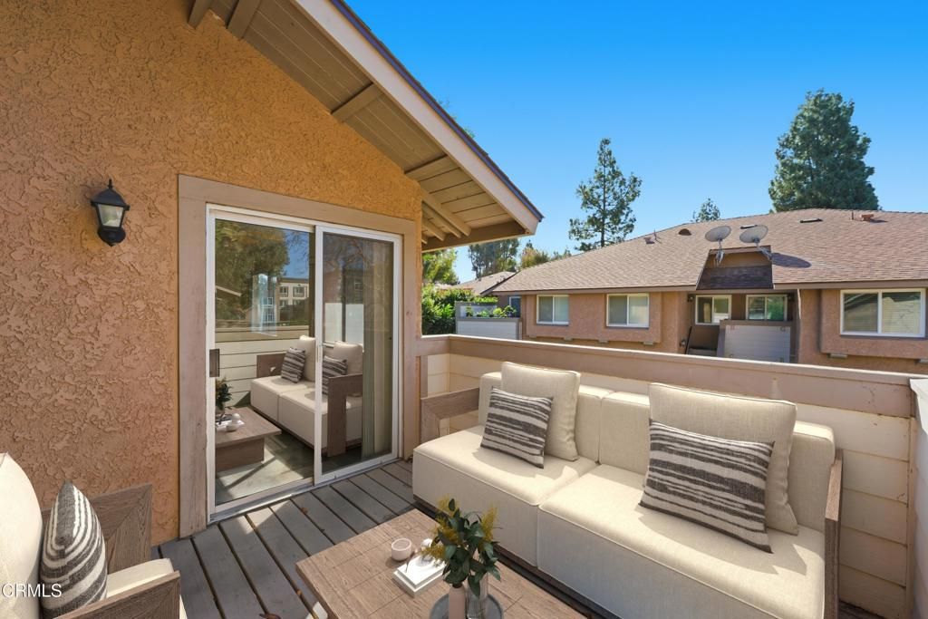 Image 21 of property listing at 4561 Alamo Street F, Simi Valley, CA 93063