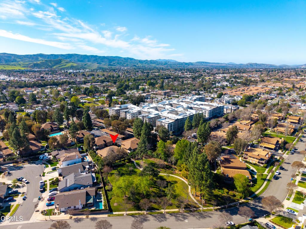 Image 25 of property listing at 4561 Alamo Street F, Simi Valley, CA 93063