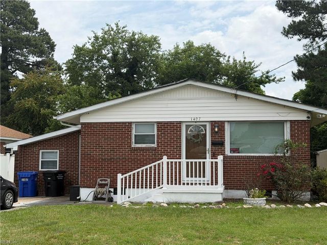 1407 Ekstine DR, Portsmouth, VA 23701