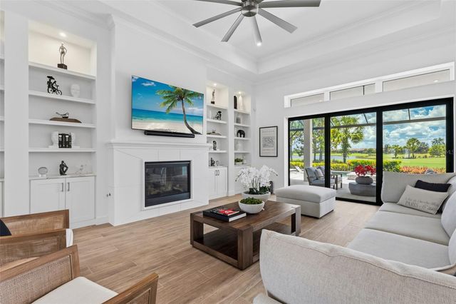 15016 DERNA TERRACE, Bradenton, FL 34211