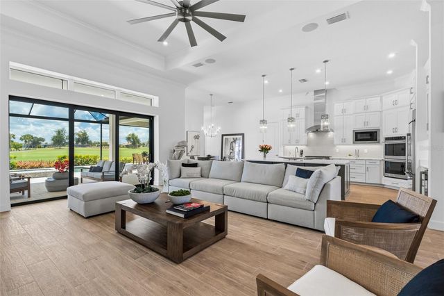 15016 DERNA TERRACE, Bradenton, FL 34211