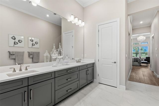 15016 DERNA TERRACE, Bradenton, FL 34211